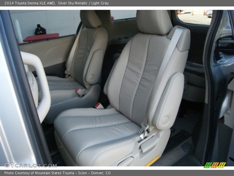 Silver Sky Metallic / Light Gray 2014 Toyota Sienna XLE AWD