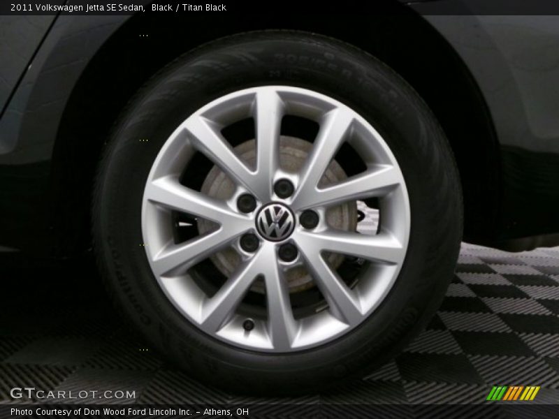 Black / Titan Black 2011 Volkswagen Jetta SE Sedan