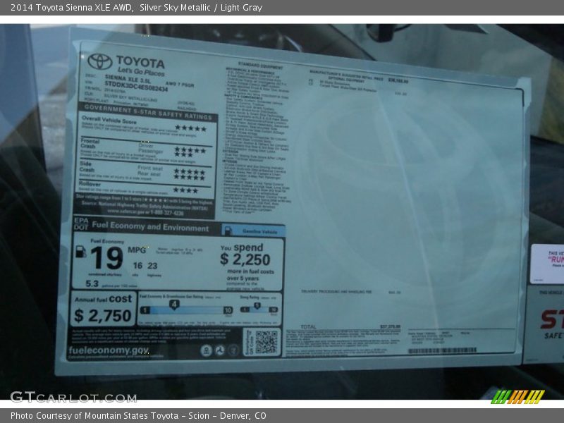 Silver Sky Metallic / Light Gray 2014 Toyota Sienna XLE AWD