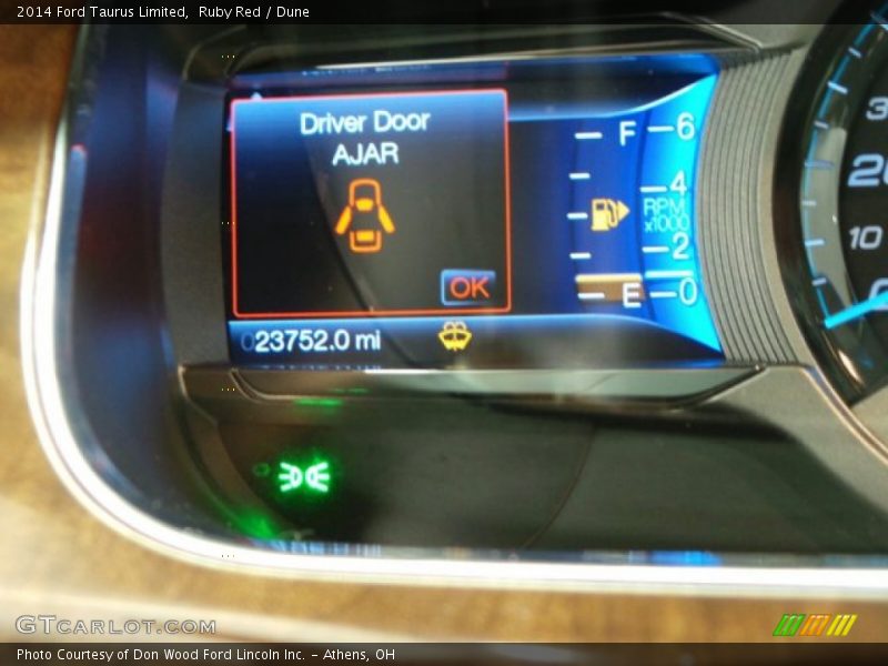 Ruby Red / Dune 2014 Ford Taurus Limited
