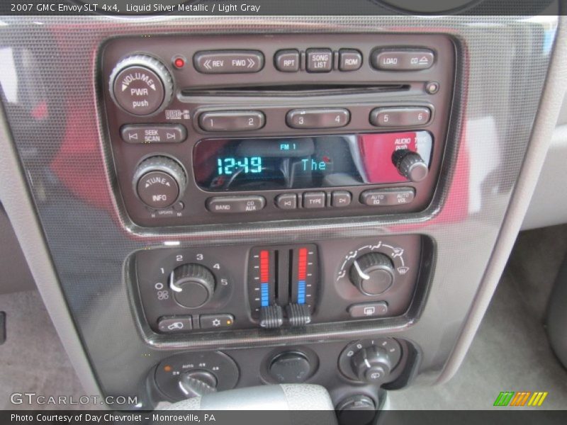 Liquid Silver Metallic / Light Gray 2007 GMC Envoy SLT 4x4