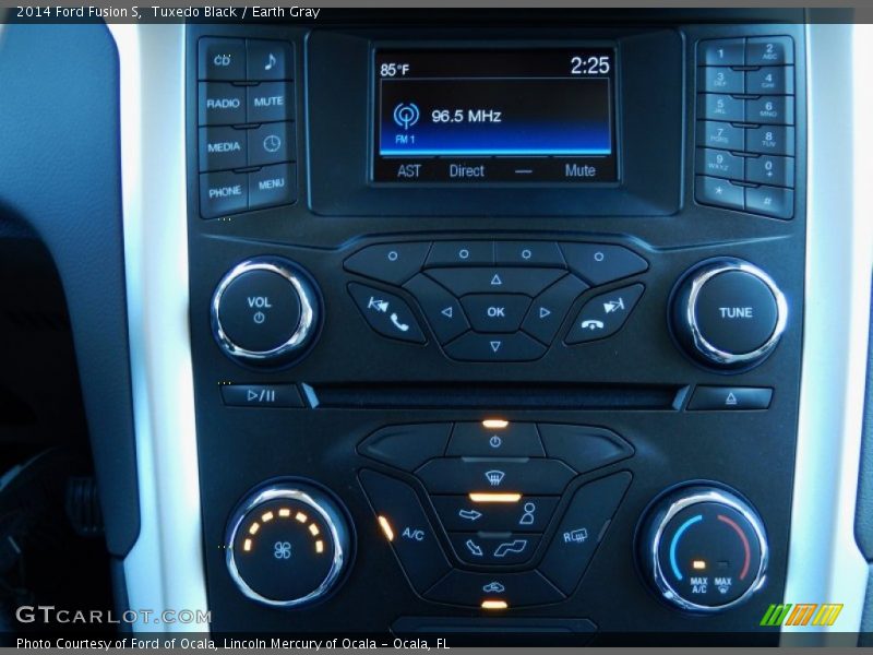 Tuxedo Black / Earth Gray 2014 Ford Fusion S