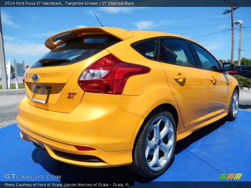 Tangerine Scream / ST Charcoal Black 2014 Ford Focus ST Hatchback
