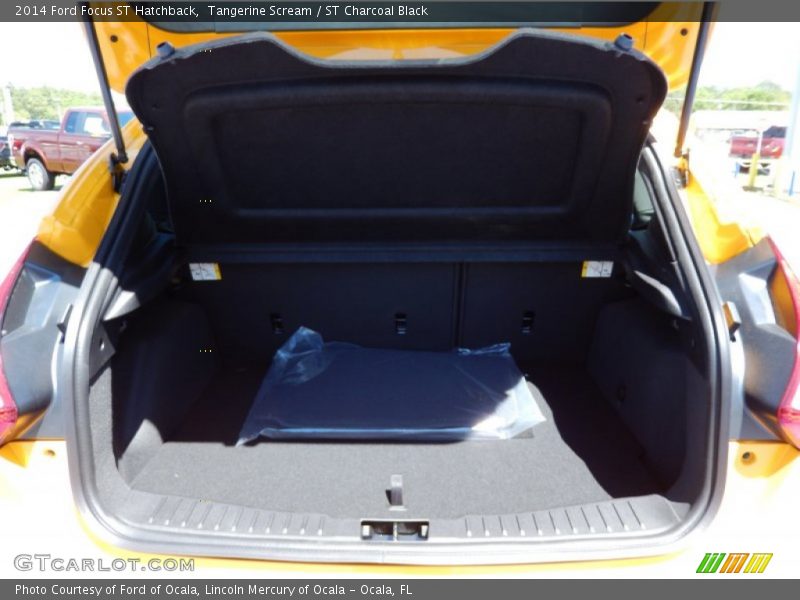 Tangerine Scream / ST Charcoal Black 2014 Ford Focus ST Hatchback