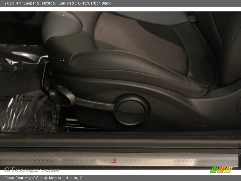 Chili Red / Grey/Carbon Black 2010 Mini Cooper S Hardtop