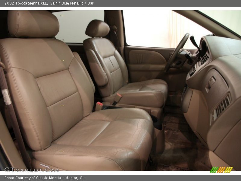 Front Seat of 2002 Sienna XLE