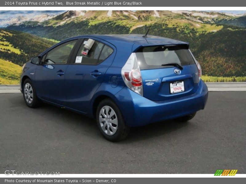 Blue Streak Metallic / Light Blue Gray/Black 2014 Toyota Prius c Hybrid Two