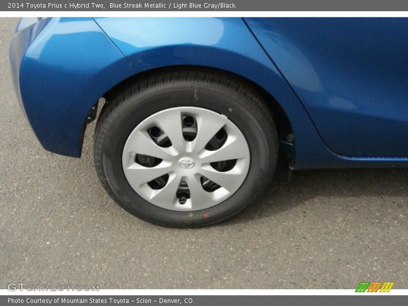 Blue Streak Metallic / Light Blue Gray/Black 2014 Toyota Prius c Hybrid Two