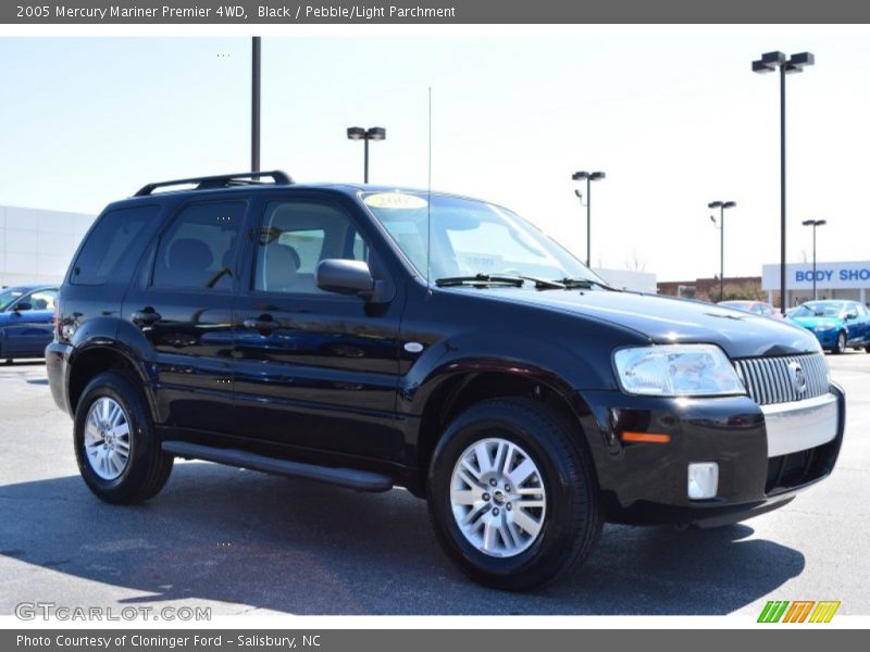 Black / Pebble/Light Parchment 2005 Mercury Mariner Premier 4WD