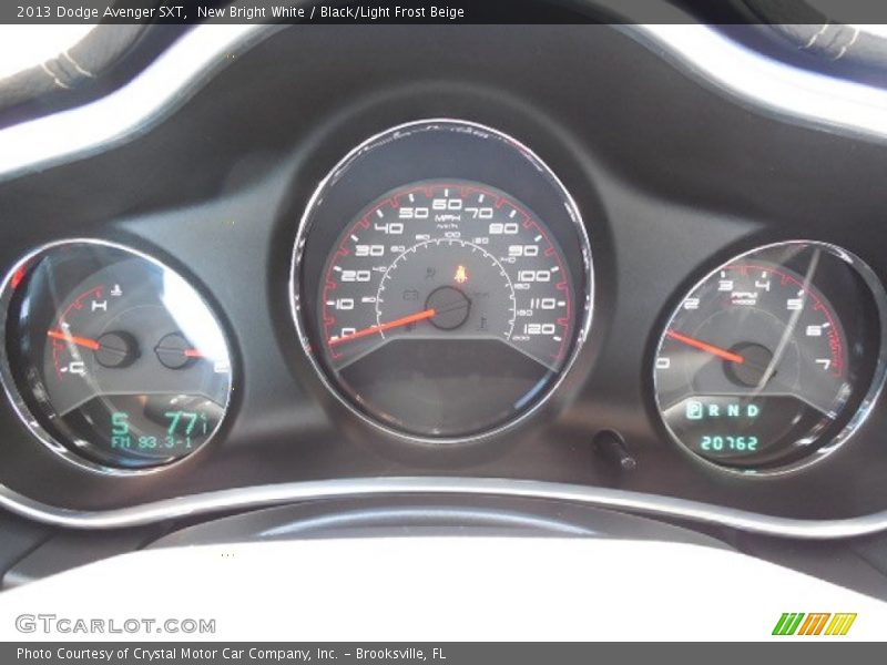 New Bright White / Black/Light Frost Beige 2013 Dodge Avenger SXT
