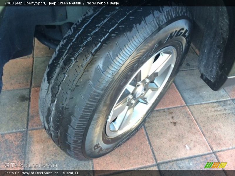 Jeep Green Metallic / Pastel Pebble Beige 2008 Jeep Liberty Sport
