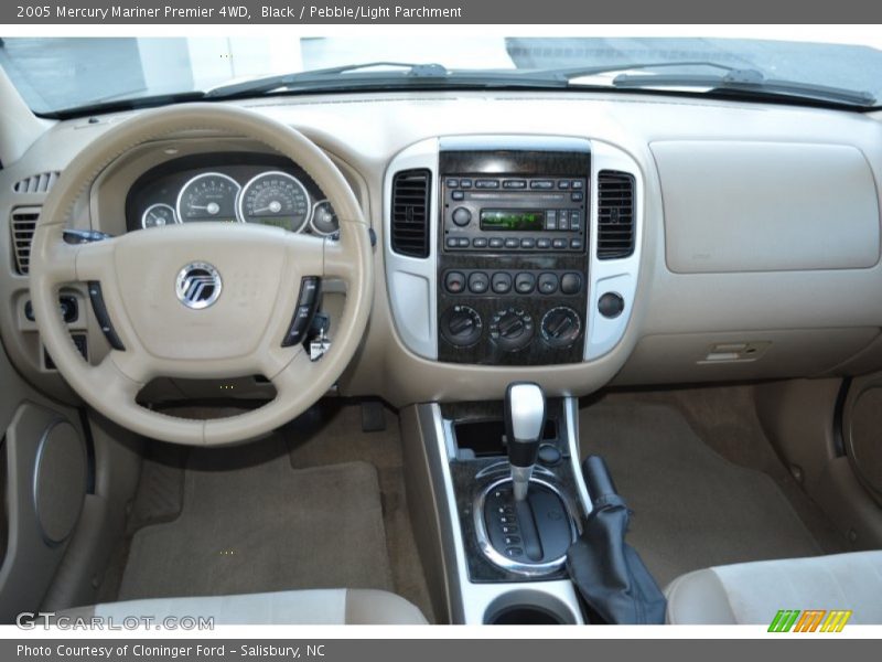 Black / Pebble/Light Parchment 2005 Mercury Mariner Premier 4WD