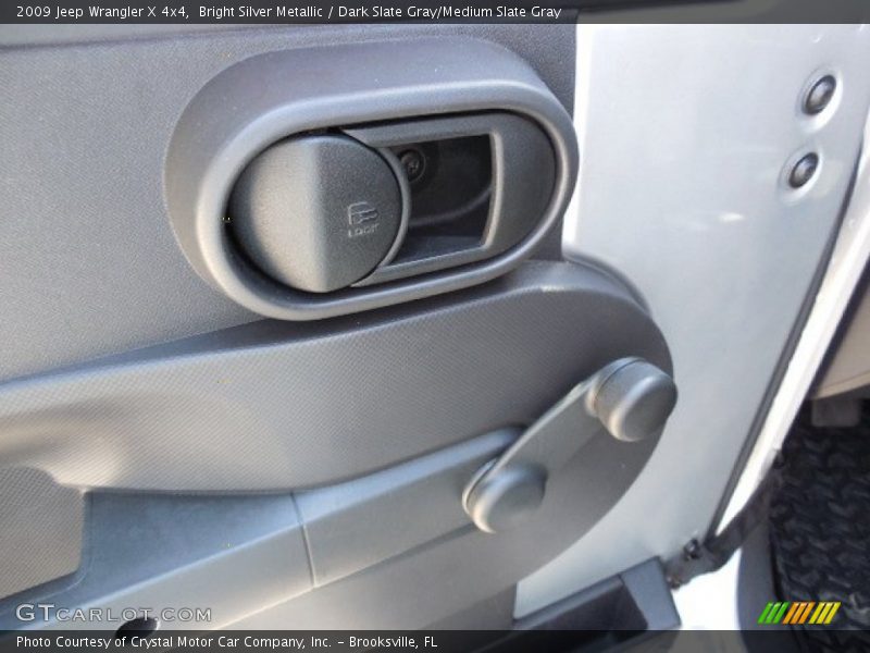 Bright Silver Metallic / Dark Slate Gray/Medium Slate Gray 2009 Jeep Wrangler X 4x4