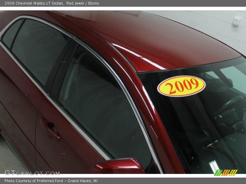 Red Jewel / Ebony 2009 Chevrolet Malibu LT Sedan