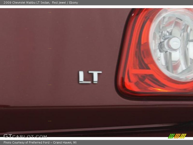 Red Jewel / Ebony 2009 Chevrolet Malibu LT Sedan