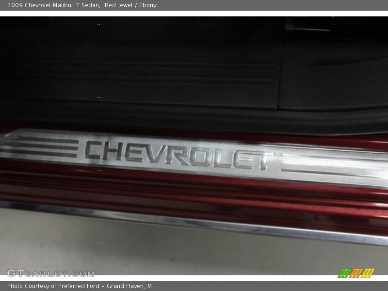Red Jewel / Ebony 2009 Chevrolet Malibu LT Sedan