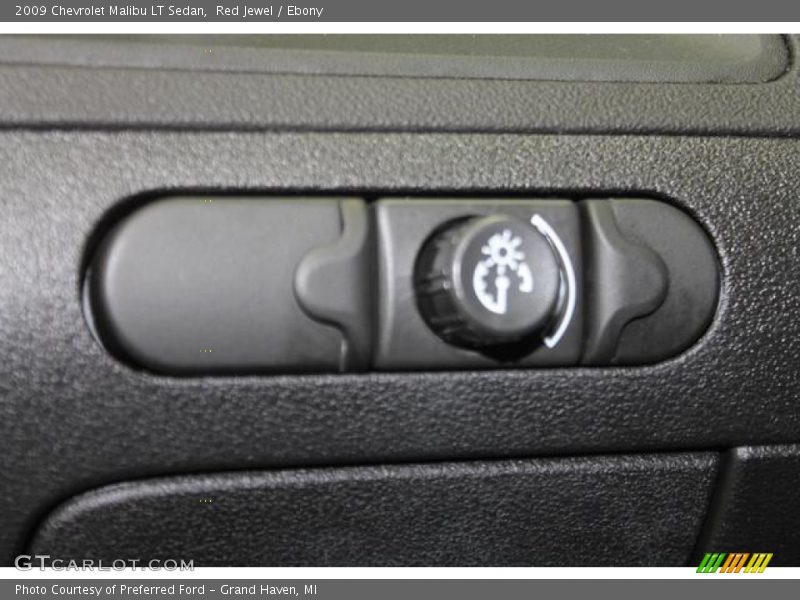 Red Jewel / Ebony 2009 Chevrolet Malibu LT Sedan