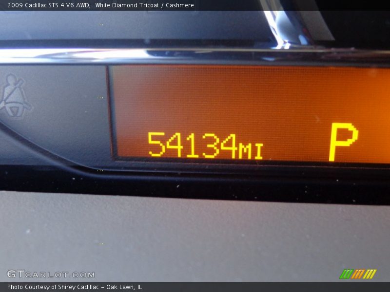 White Diamond Tricoat / Cashmere 2009 Cadillac STS 4 V6 AWD