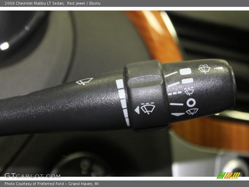 Red Jewel / Ebony 2009 Chevrolet Malibu LT Sedan
