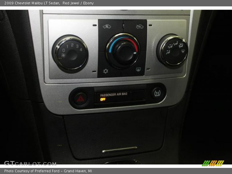 Red Jewel / Ebony 2009 Chevrolet Malibu LT Sedan