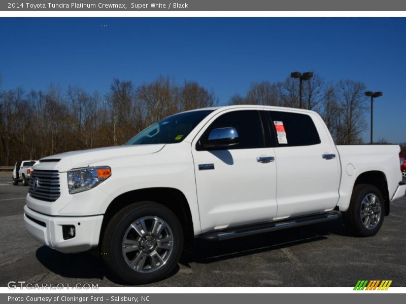 Super White / Black 2014 Toyota Tundra Platinum Crewmax