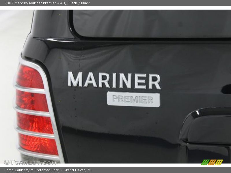 Black / Black 2007 Mercury Mariner Premier 4WD