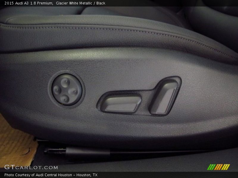 Glacier White Metallic / Black 2015 Audi A3 1.8 Premium
