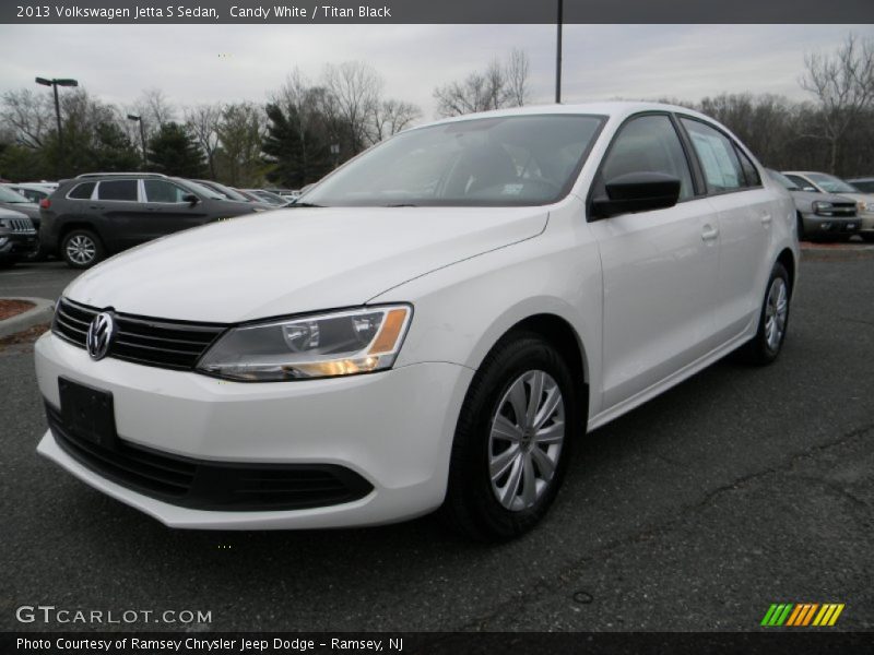 Candy White / Titan Black 2013 Volkswagen Jetta S Sedan
