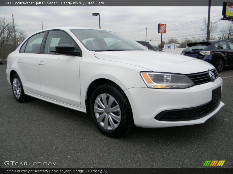 Candy White / Titan Black 2013 Volkswagen Jetta S Sedan