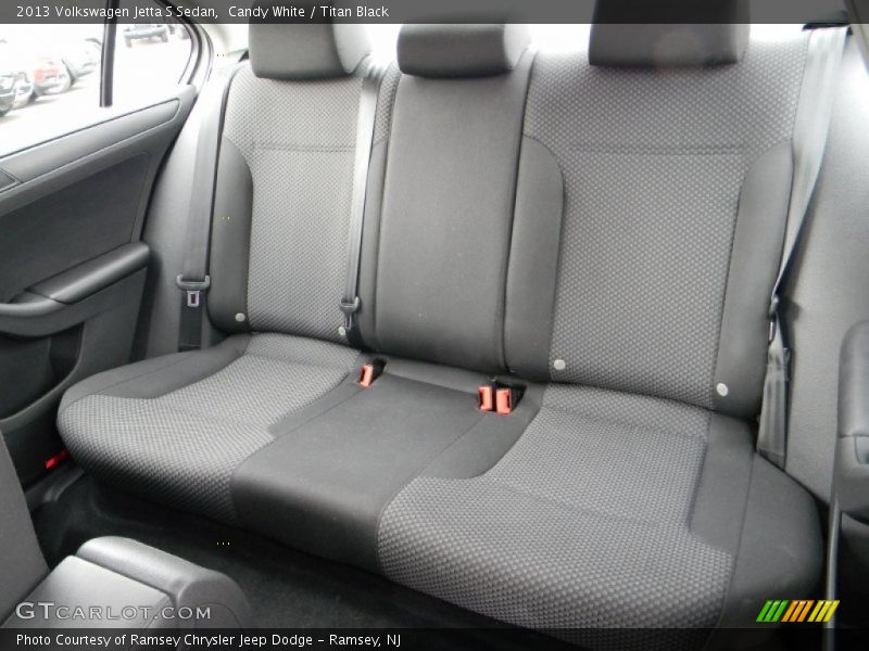 Candy White / Titan Black 2013 Volkswagen Jetta S Sedan