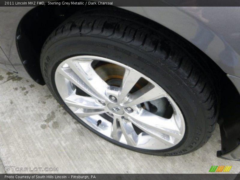 Sterling Grey Metallic / Dark Charcoal 2011 Lincoln MKZ FWD