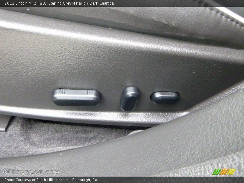 Sterling Grey Metallic / Dark Charcoal 2011 Lincoln MKZ FWD