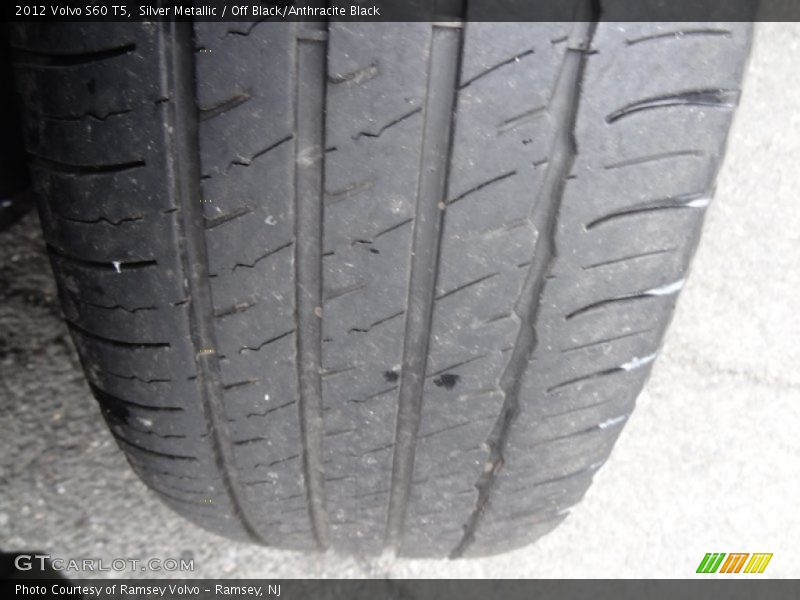 Silver Metallic / Off Black/Anthracite Black 2012 Volvo S60 T5