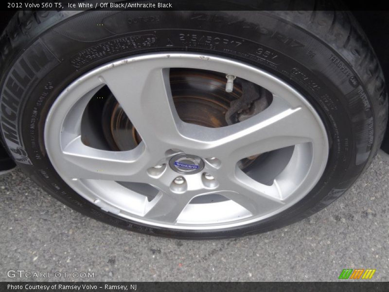 Ice White / Off Black/Anthracite Black 2012 Volvo S60 T5