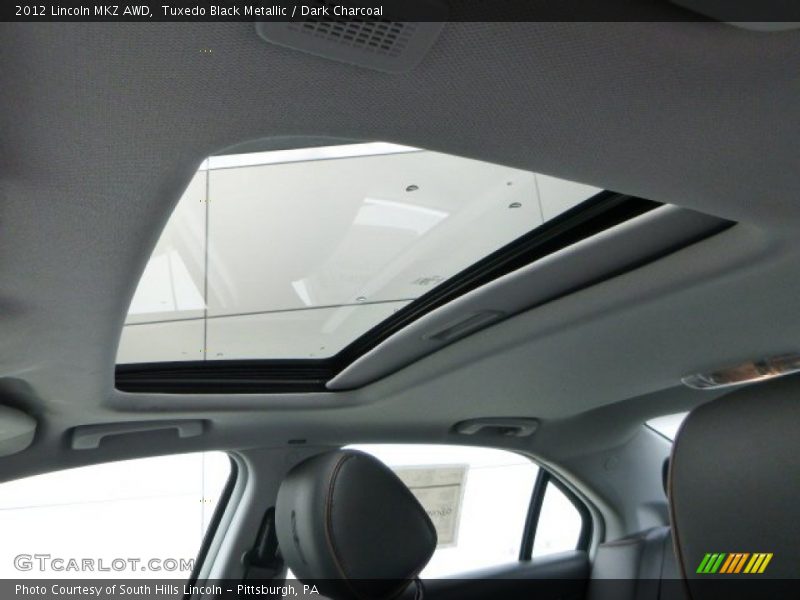Tuxedo Black Metallic / Dark Charcoal 2012 Lincoln MKZ AWD