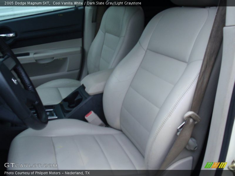 Cool Vanilla White / Dark Slate Gray/Light Graystone 2005 Dodge Magnum SXT