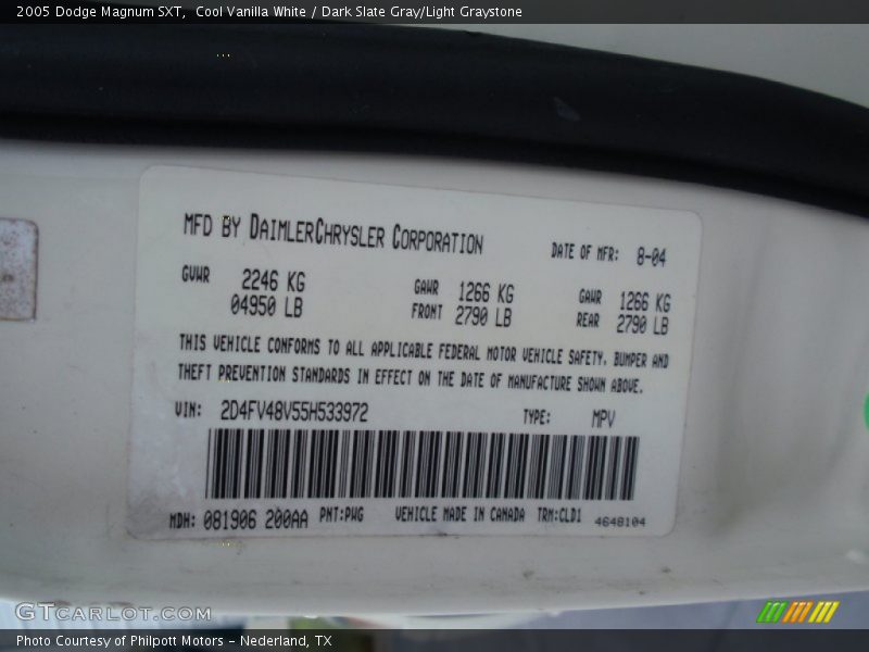 Cool Vanilla White / Dark Slate Gray/Light Graystone 2005 Dodge Magnum SXT