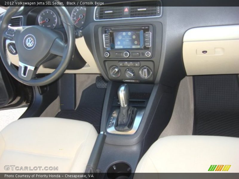 Black / Cornsilk Beige 2012 Volkswagen Jetta SEL Sedan