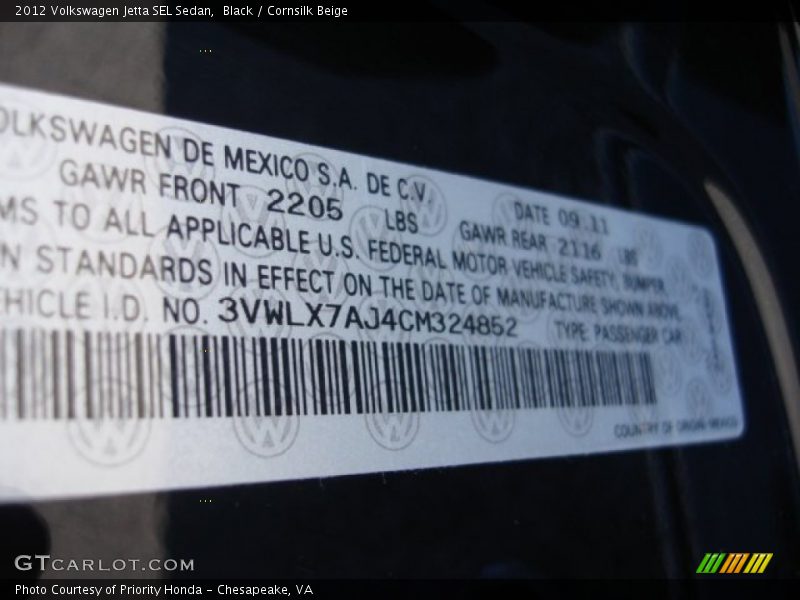 Black / Cornsilk Beige 2012 Volkswagen Jetta SEL Sedan