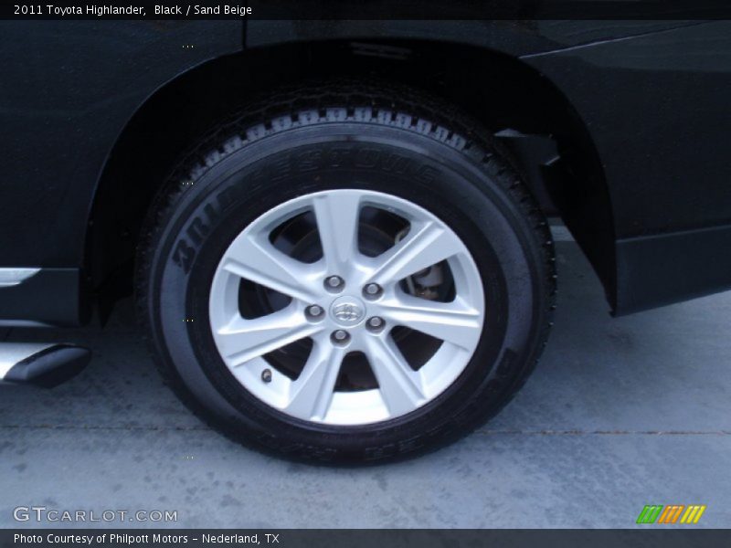Black / Sand Beige 2011 Toyota Highlander