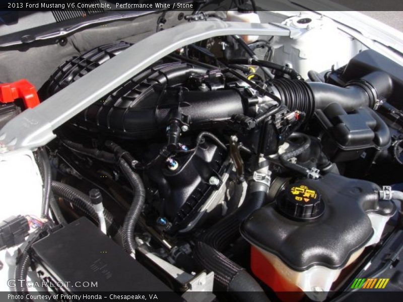 Performance White / Stone 2013 Ford Mustang V6 Convertible