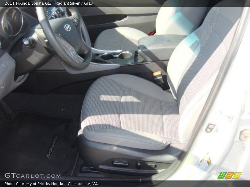Radiant Silver / Gray 2011 Hyundai Sonata GLS