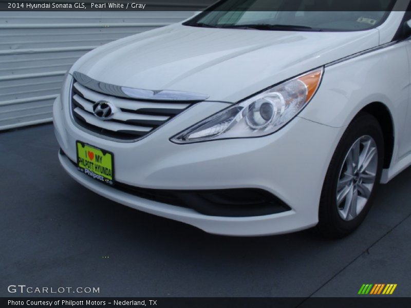 Pearl White / Gray 2014 Hyundai Sonata GLS