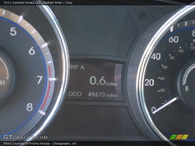 Radiant Silver / Gray 2011 Hyundai Sonata GLS