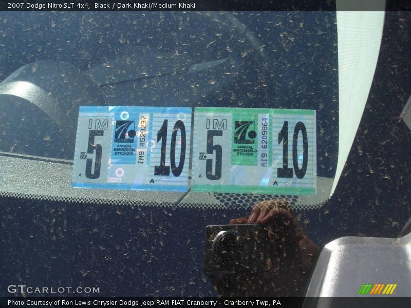 Black / Dark Khaki/Medium Khaki 2007 Dodge Nitro SLT 4x4