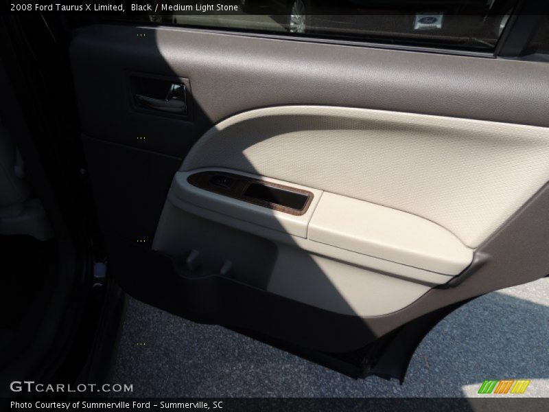 Black / Medium Light Stone 2008 Ford Taurus X Limited