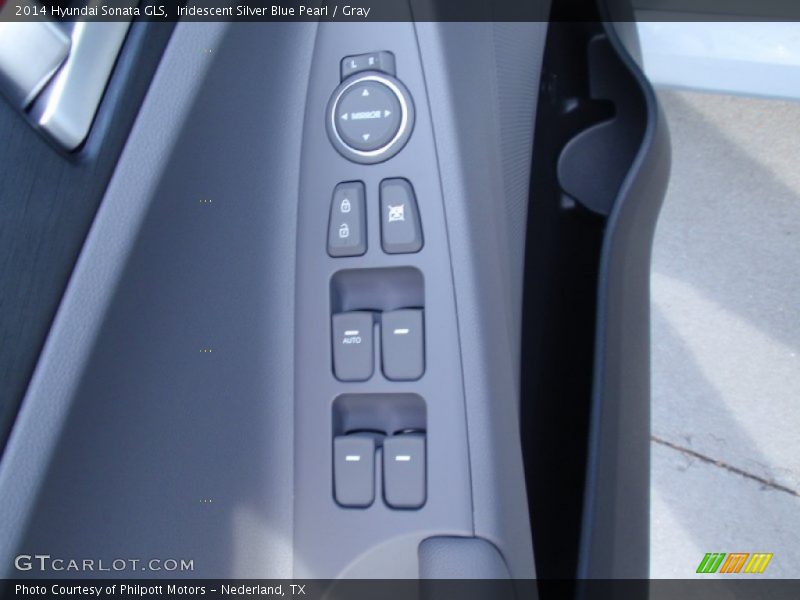 Iridescent Silver Blue Pearl / Gray 2014 Hyundai Sonata GLS