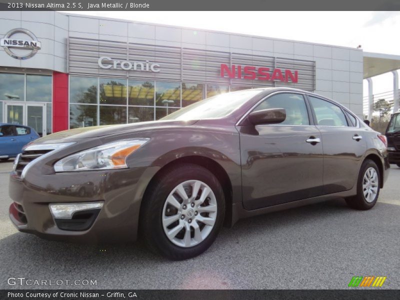 Java Metallic / Blonde 2013 Nissan Altima 2.5 S