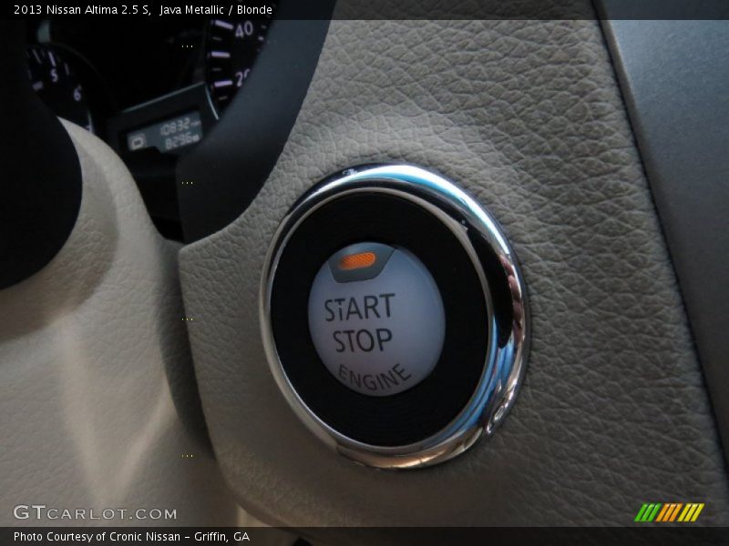 Java Metallic / Blonde 2013 Nissan Altima 2.5 S