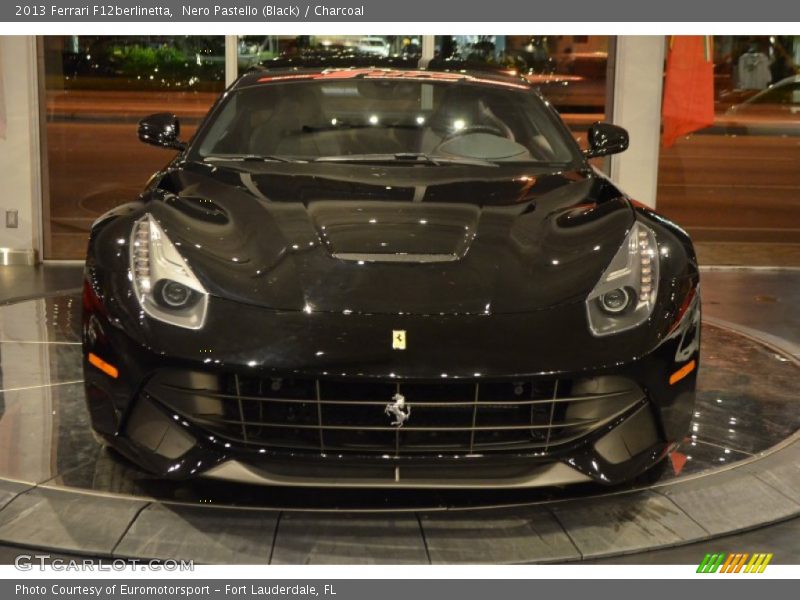  2013 F12berlinetta  Nero Pastello (Black)